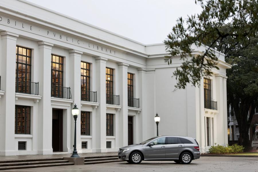  Mercedes-Benz R-Class 2011 года  (фото 96 из 186)